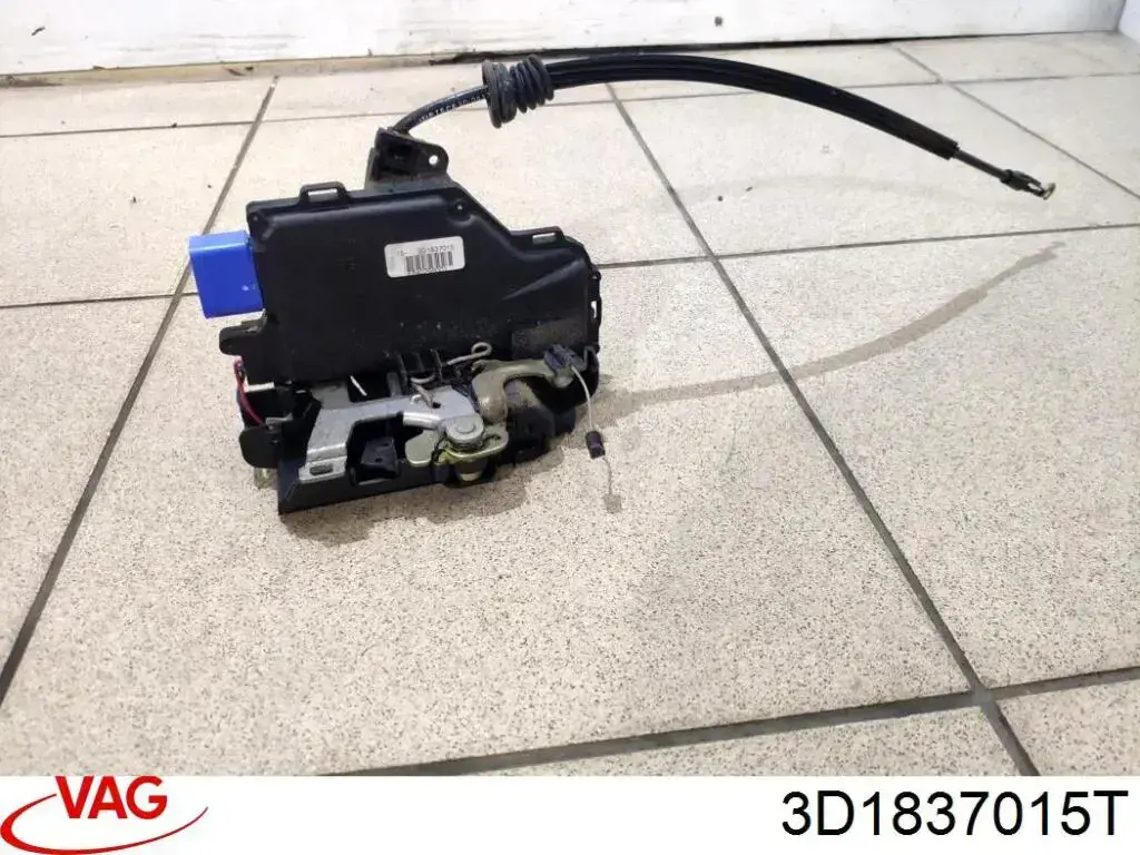Купити 3D1837015AK VAG Замок передньої лівої двері