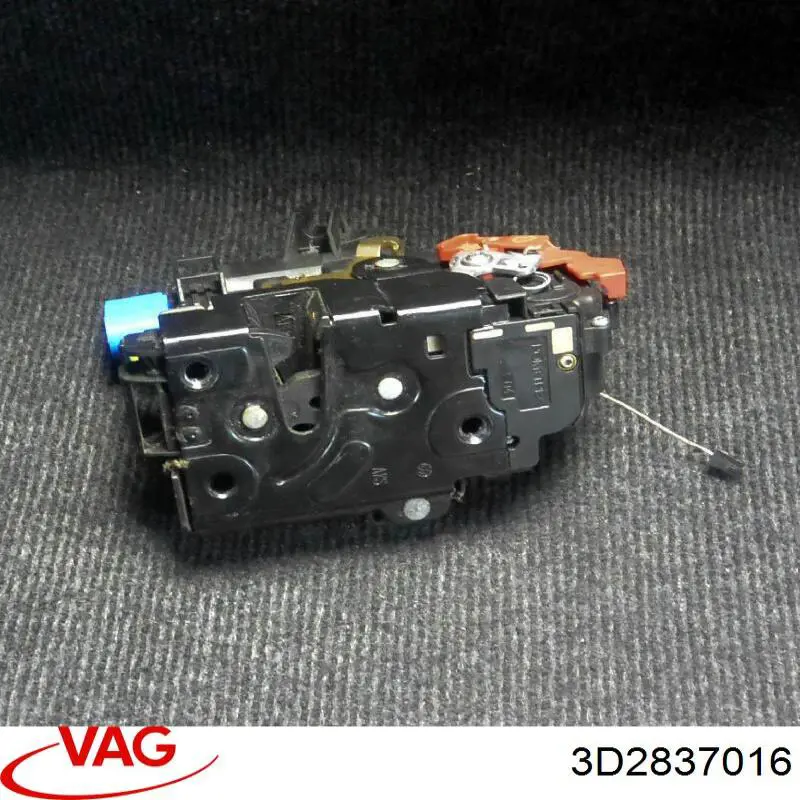 Купити 3D2837016 VAG Замок дверки правої передньої
