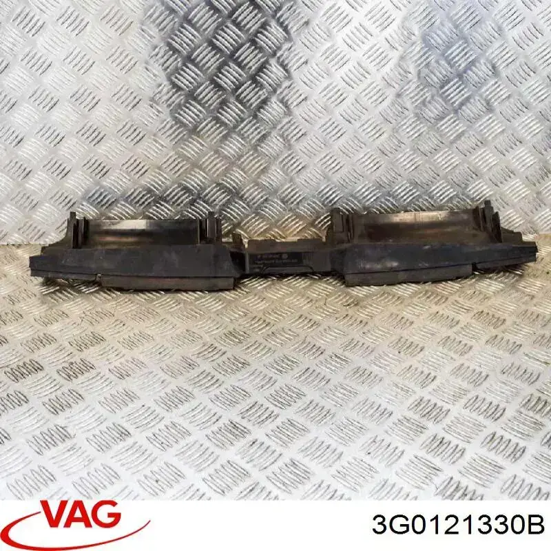 Повітропровід (дефлектор) радіатора, нижній VAG 3G0121330B ціна, від 30.28 USD
