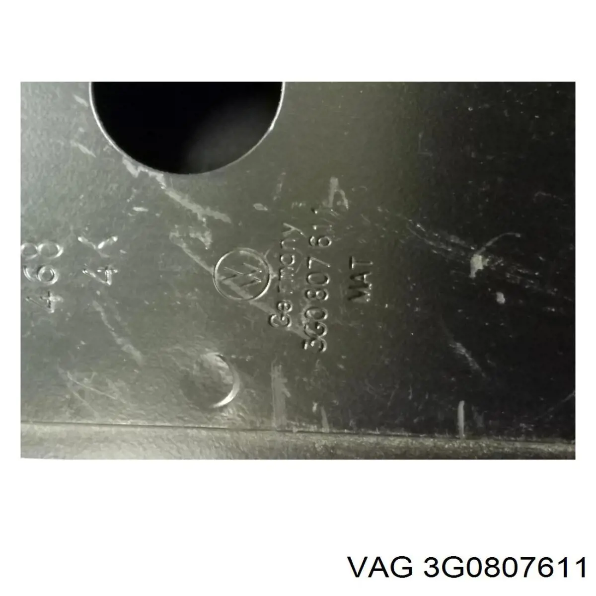 Аеродинамічні обважування VAG 3G0807611 ціна, від 51.00 USD