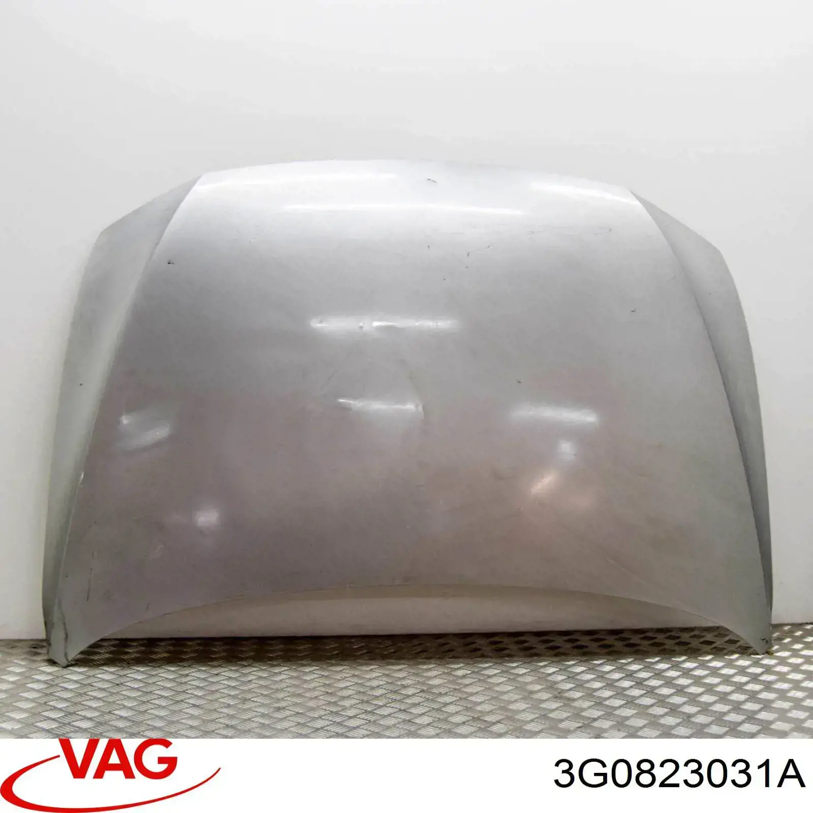 Купити 3G0823031A VAG Капот
