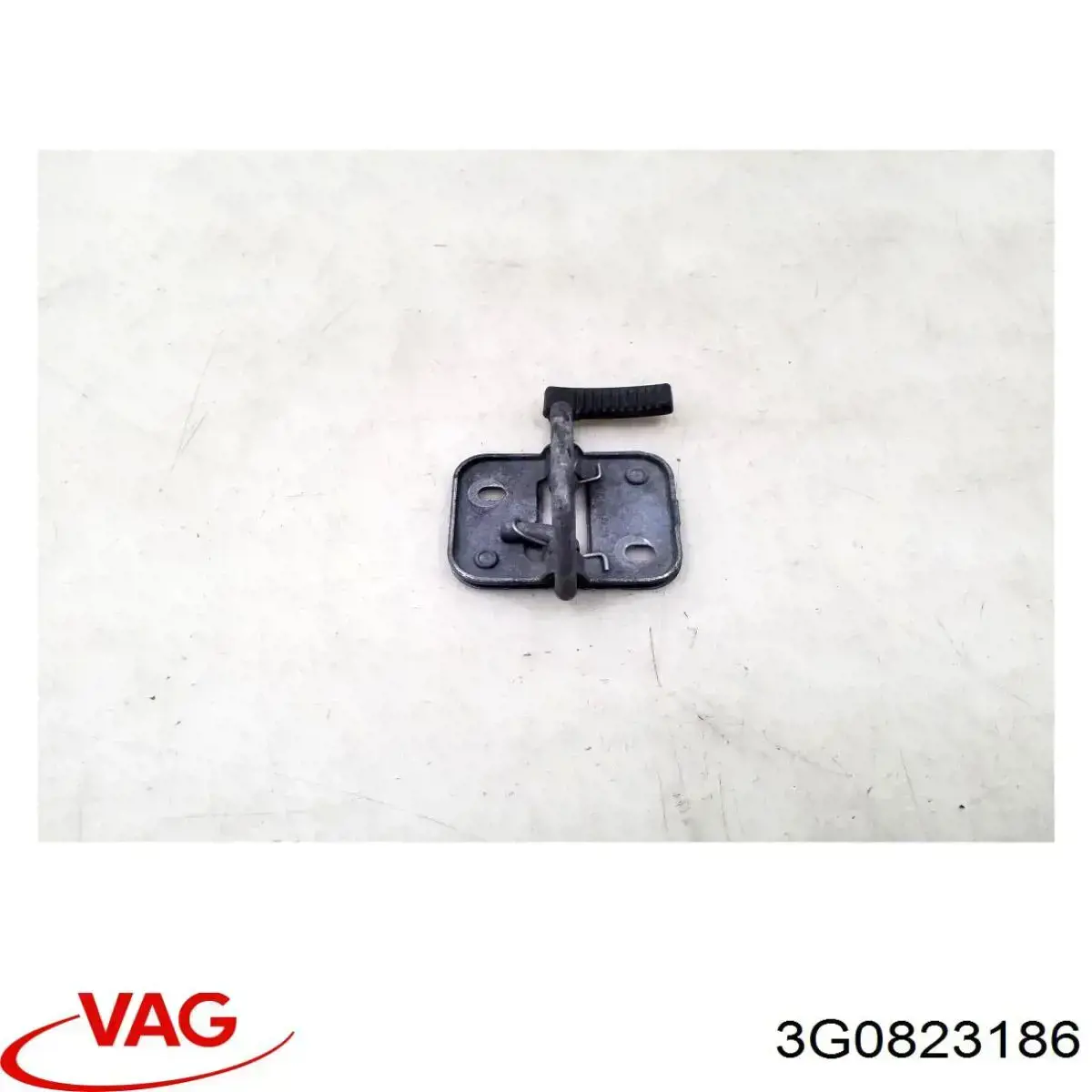 Купити 3G0823186 VAG Стояк-гак замка капота