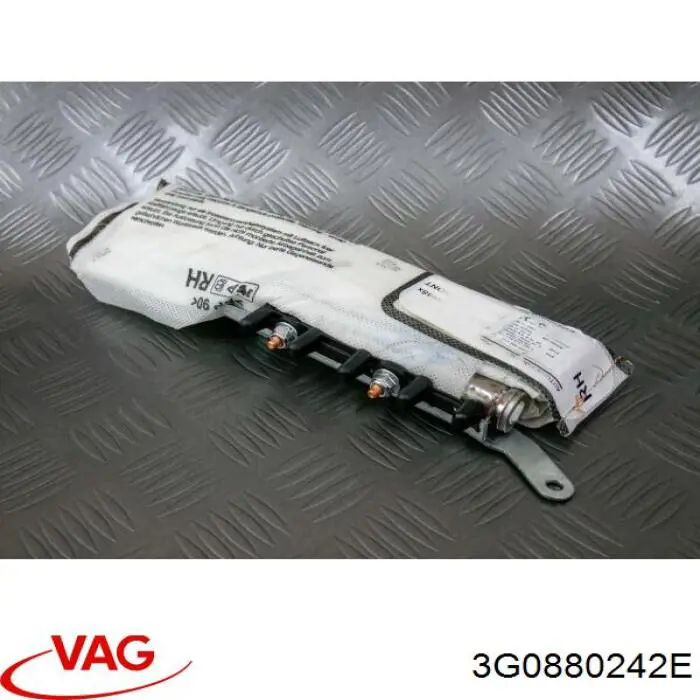 Подушка Айрбег спинки сидіння правого VAG 3G0880242D ціна, від 101.35 USD