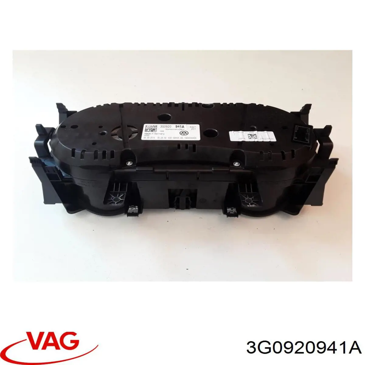Щиток приладів додатковий VAG 3G0920941A ціна, від 35.47 USD