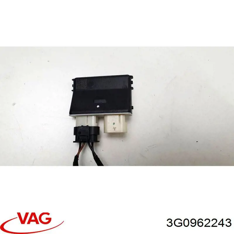 3G0962243 VAG Блок управління відкриття кришки багажника