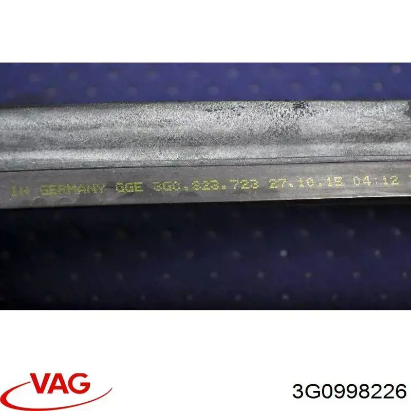 Купити 3G0998226 VAG Кронштейн-адаптер кріплення фари передньої, правої