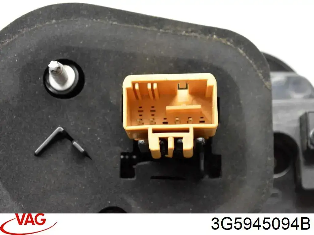 Стоп задній VAG 3G5945094B ціна, від 64.90 USD