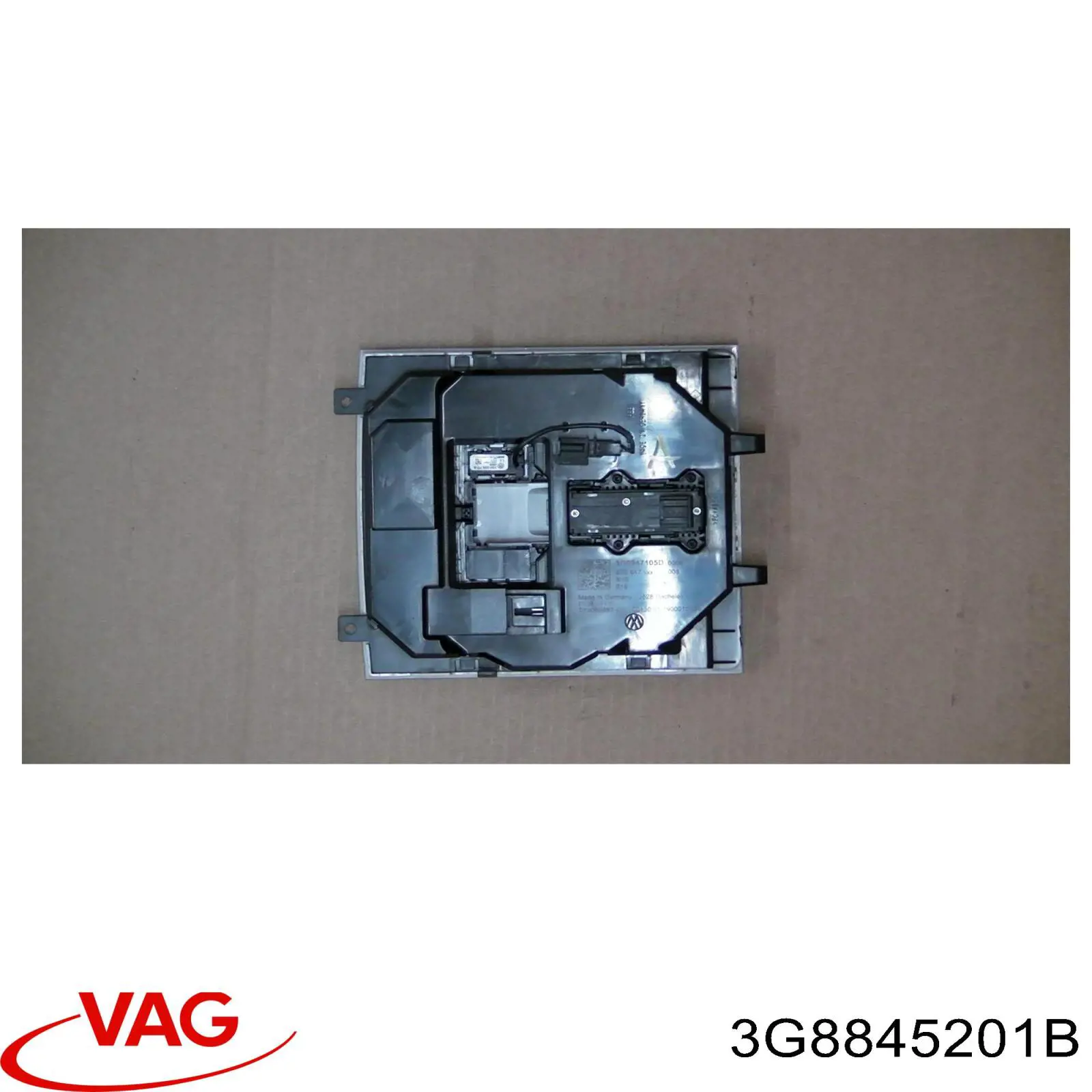 3G8845201B VAG Скло водійських дверей