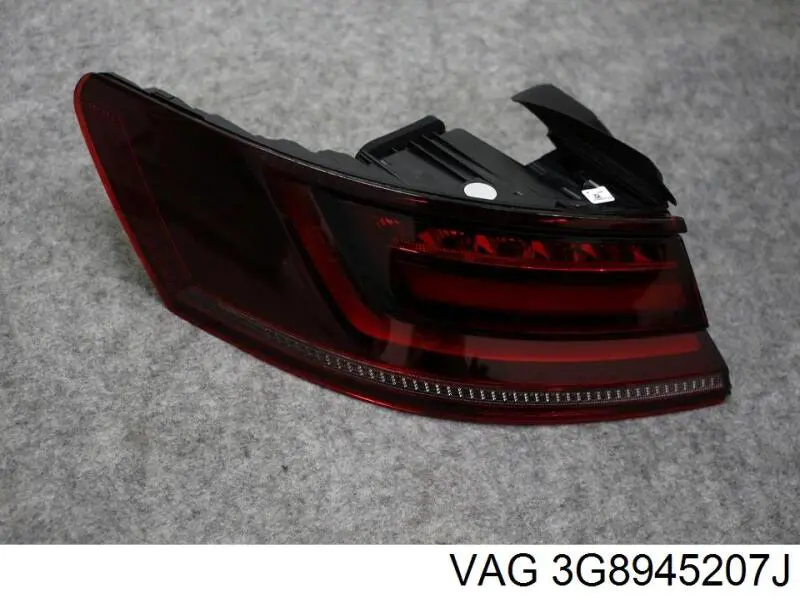 Задня ліва зовнішня фара VAG 3G8945207E ціна, від 227.39 USD