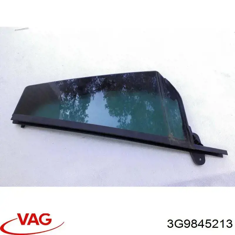 3G9845213 VAG Кватирка дверей трикутник, задньої, лівої