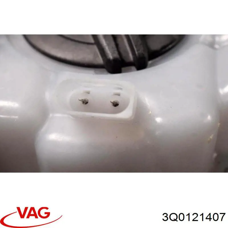 Бачок системи охолодження двигуна розширювальний VAG 3Q0121407D ціна, від 21.54 USD