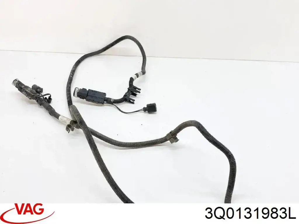 Трубопровід подачі Ad blue VAG 3Q0131983E ціна, від 242.00 USD
