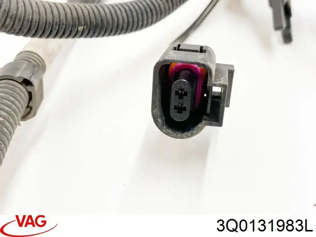 Купити 3Q0131983E VAG Трубопровід подачі Ad blue