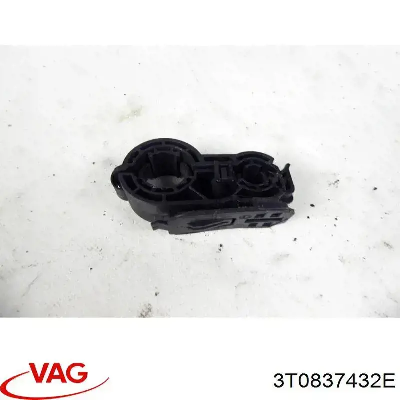  VAG 3T0837432E