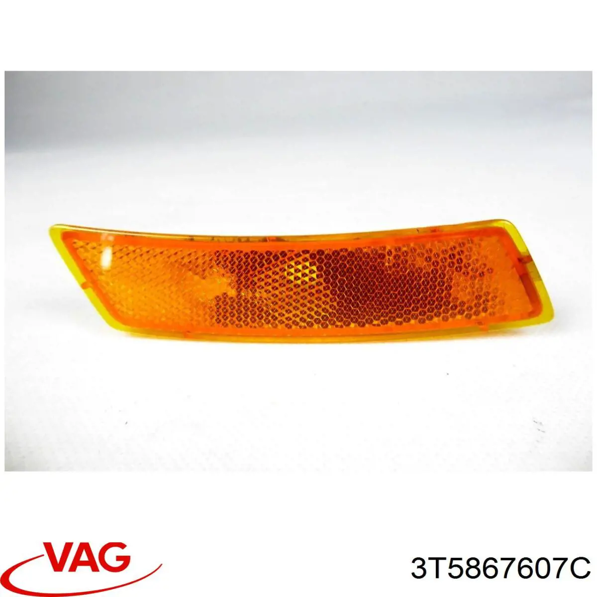 3T5867607C VAG Пластик п'ятих дверей