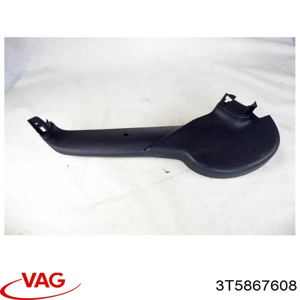 3T5867608 VAG Пластик п'ятих дверей