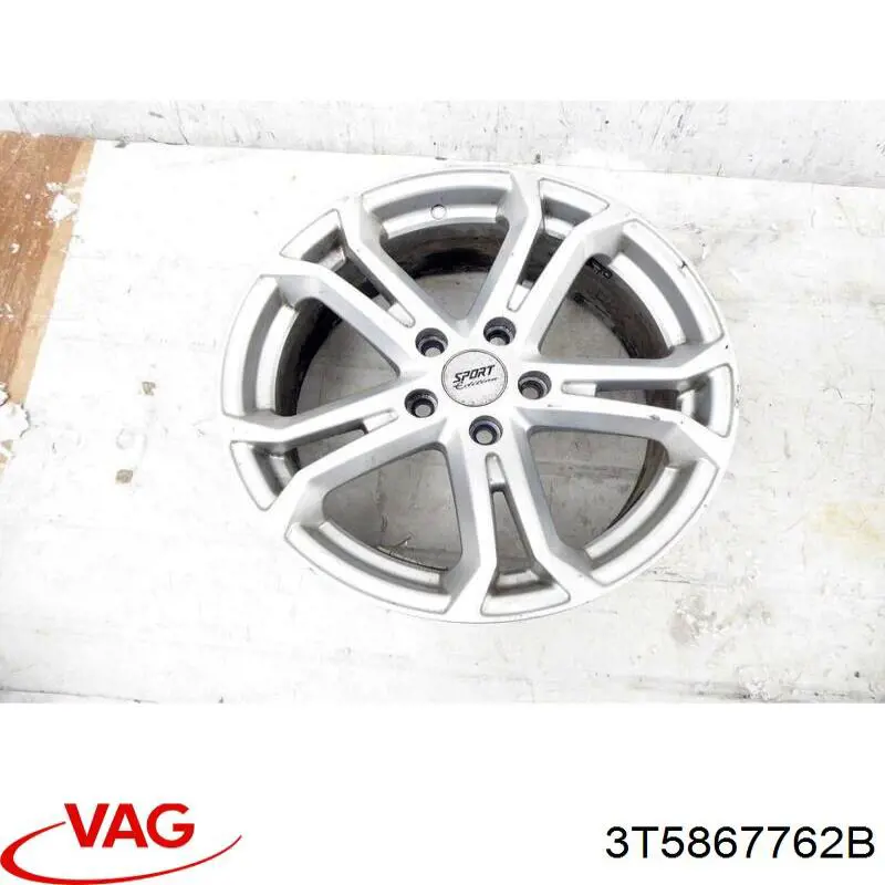 Купити 3T5867762B VAG Панель полиці багажного відсіку права