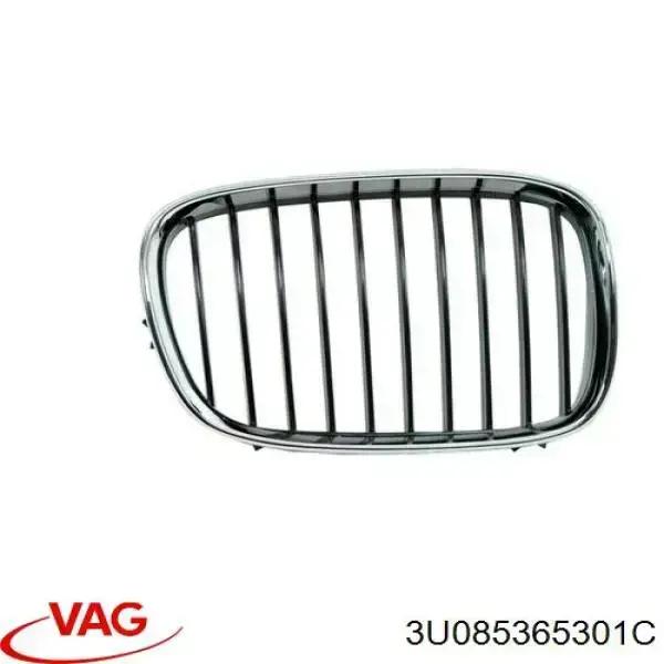 Решітка радіатора 3U085365301C VAG