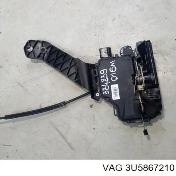 3U5867210 VAG Карта дверей правих задніх