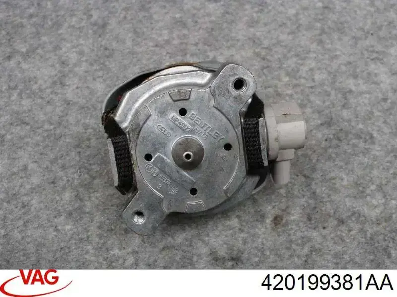 Подушка (опора) двигуна, передня VAG 420199381AA ціна, від 589.55 USD