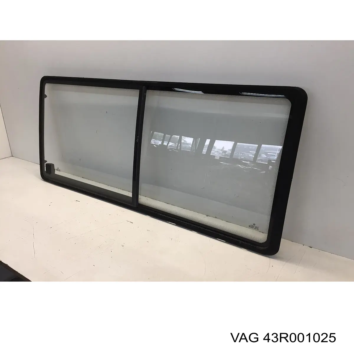 Диски колісні литі (легкосплавні, титанові) 43R001025 VAG