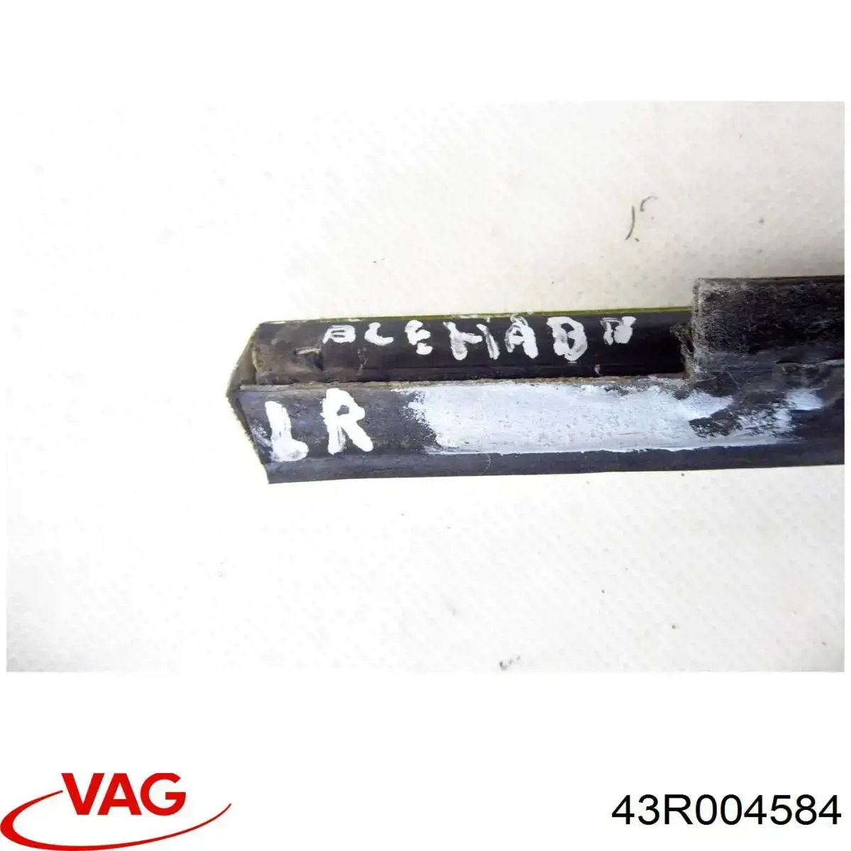  VAG 43R004584 ціна, від 25.34 USD