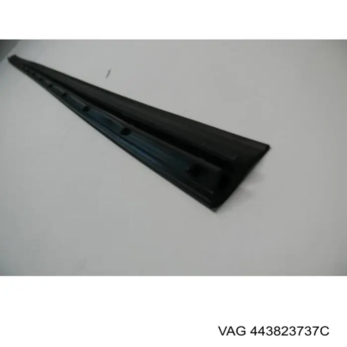 Купити 443823737C VAG 