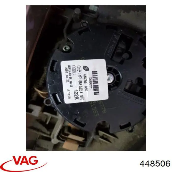 Праве бічне дзеркало VAG 448506 ціна, від 43.19 USD
