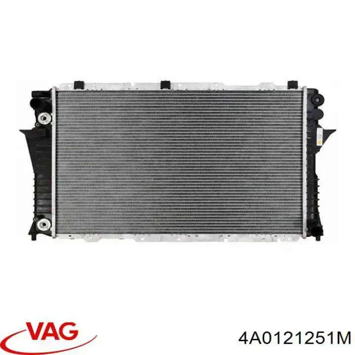 4A0121251M VAG радіатор охолодження двигуна