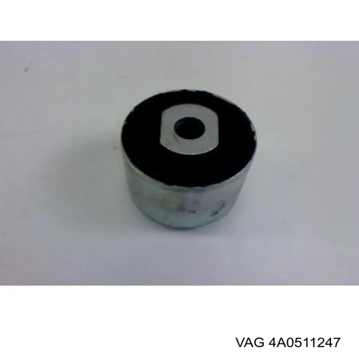 Сайлентблок задньої балки 4A0511247 VAG