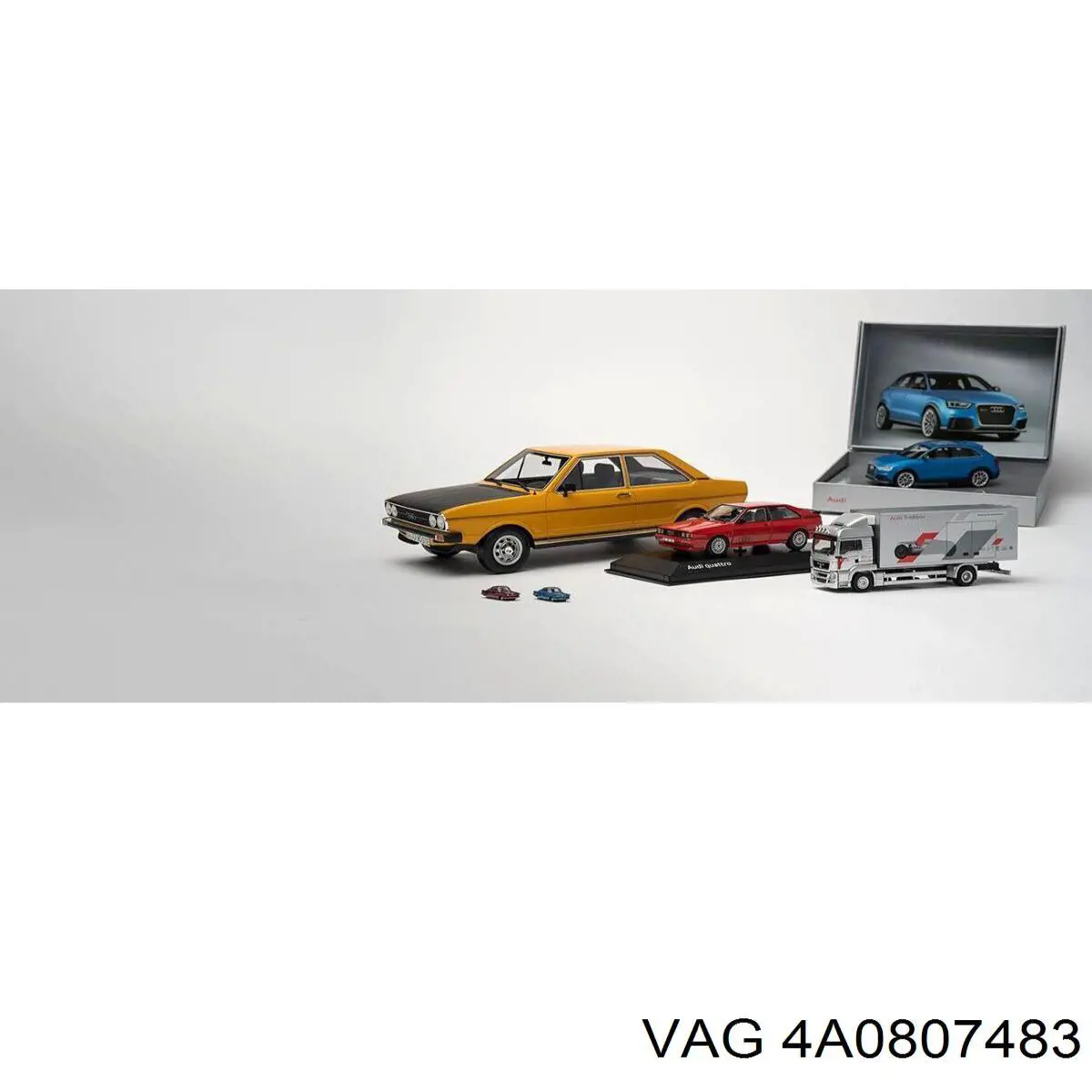 Направляюча заднього бампера, ліва VAG 4A0807483 ціна, від 12.67 USD