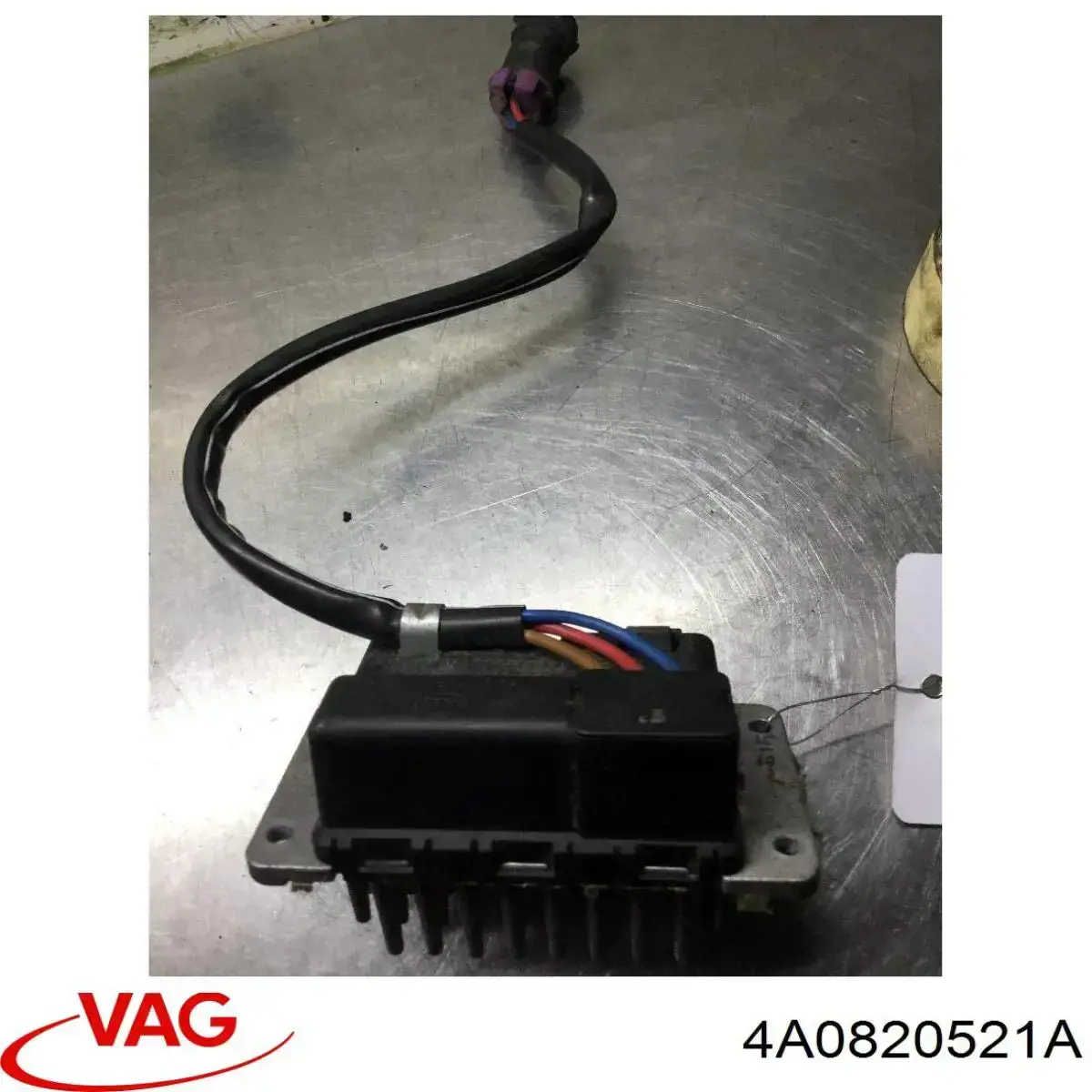 Резистор обігрівача VAG 4A0820521A ціна, від 8.36 USD