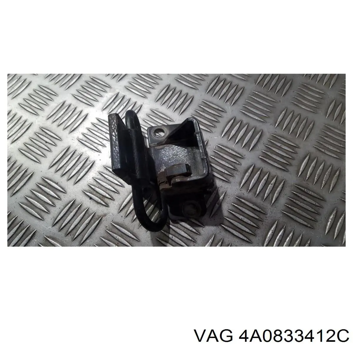 Купити 4A0833412A VAG Дверний шарнір задній правий
