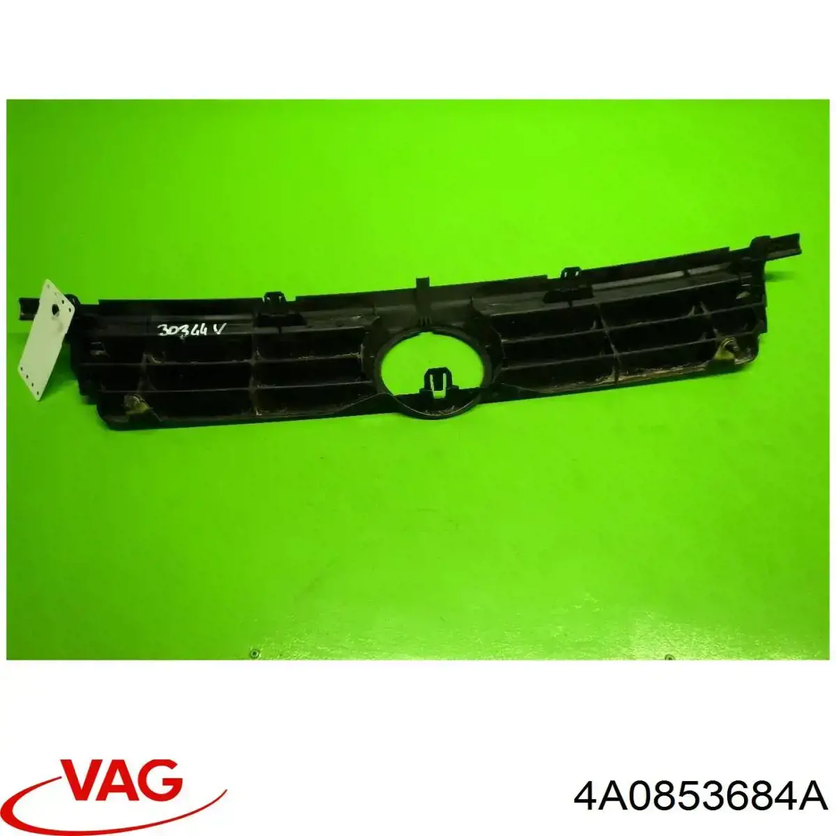 Решітка переднього бампера, права нижня VAG 4A0853684A ціна, від 4.38 USD
