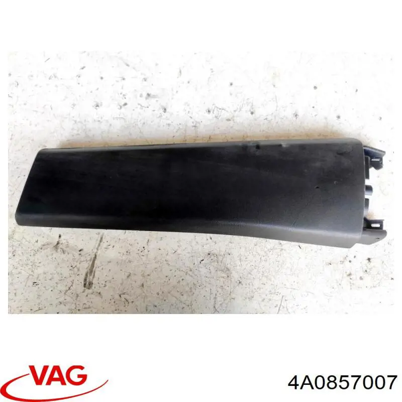 Панель приладів торпеди 4A0857007 VAG