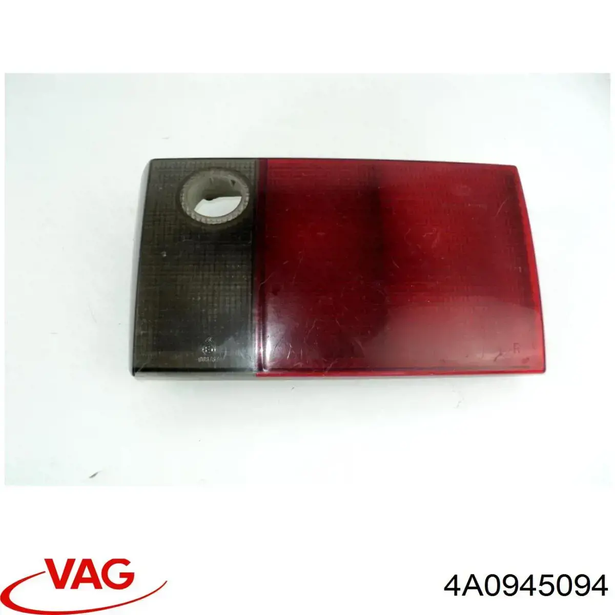 Стоп задній VAG 4A0945094 ціна, від 13.54 USD