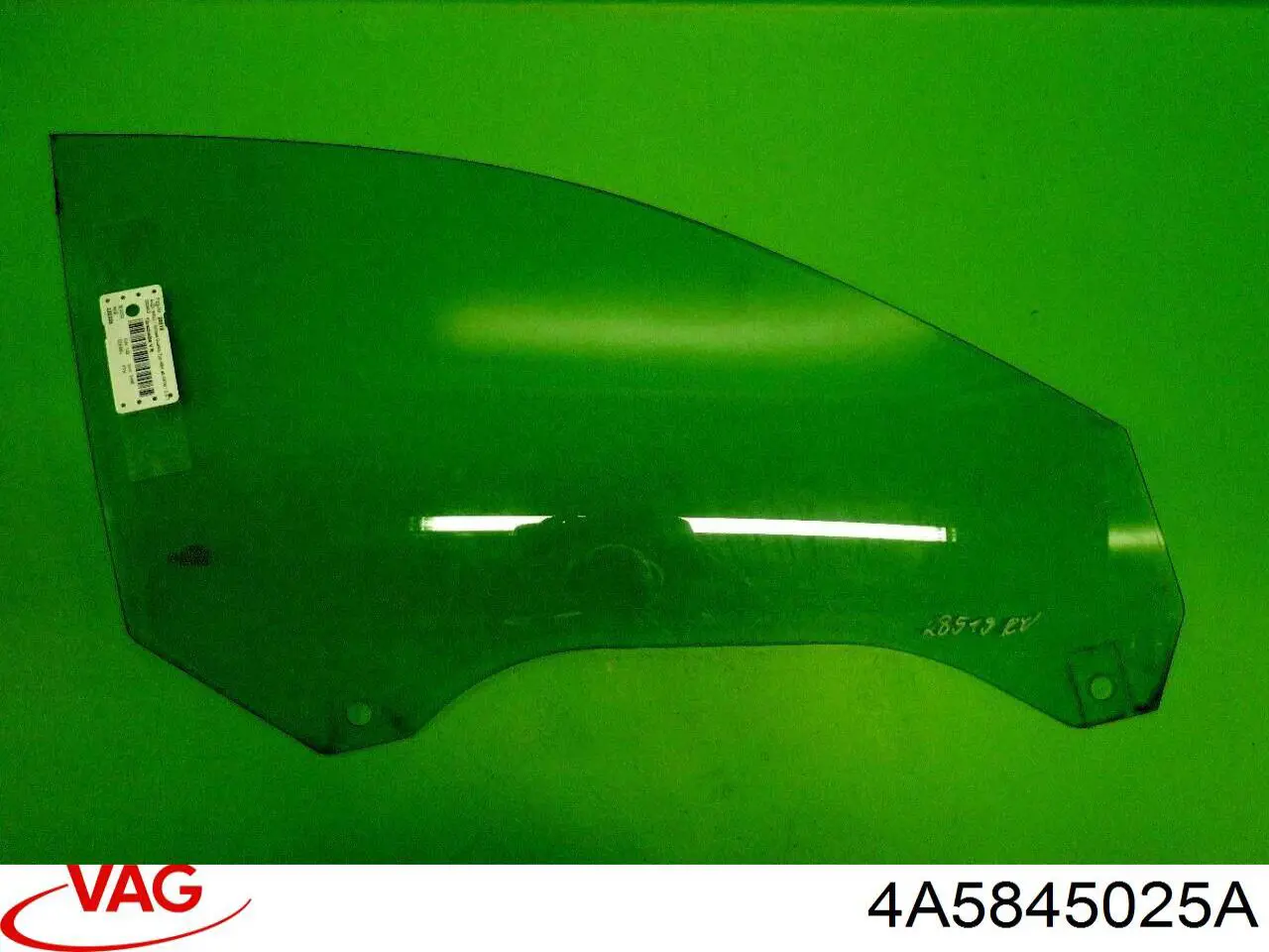 Скло задньої двері лівої VAG 4A5845025A ціна, від 15.20 USD