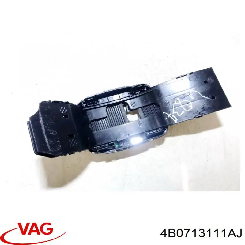  VAG 4B0713111AJ ціна, від 37.67 USD