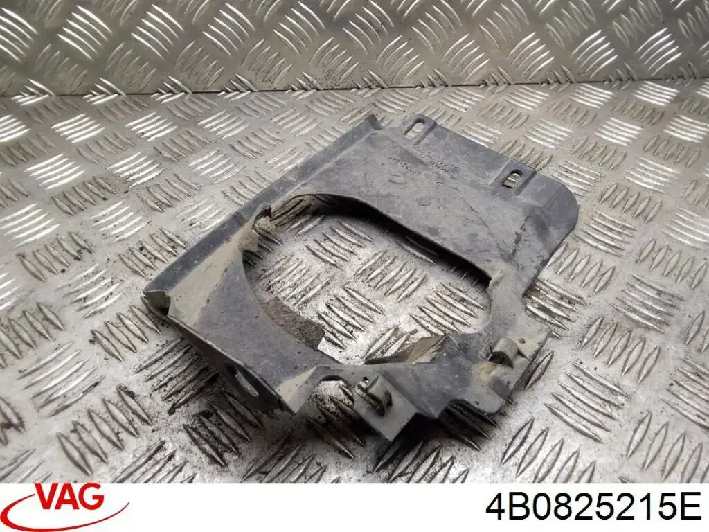  VAG 4B0825215B ціна, від 19.00 USD