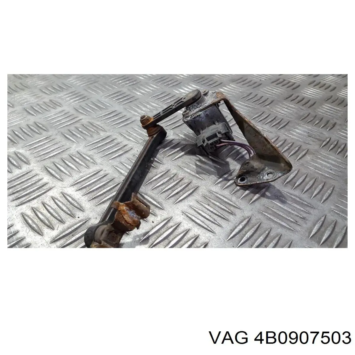 Датчик рівня положення кузова, передній лівий VAG 4B0907503