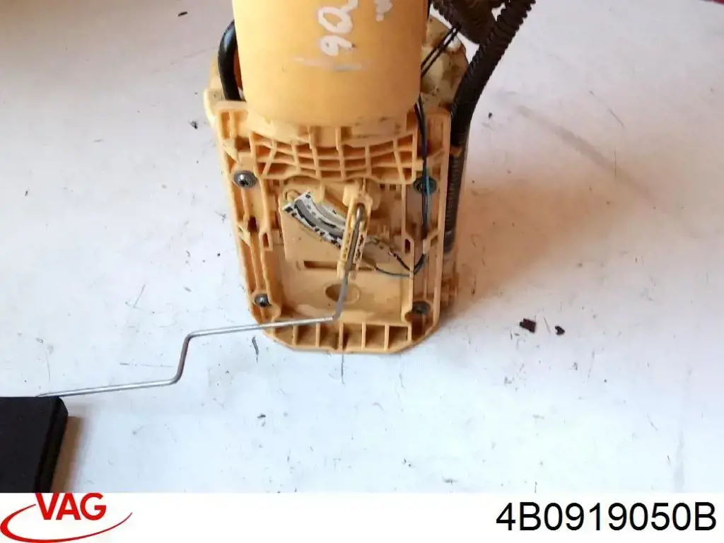 Модуль бензонасоса VAG 4B0919050B ціна, від 51.18 USD