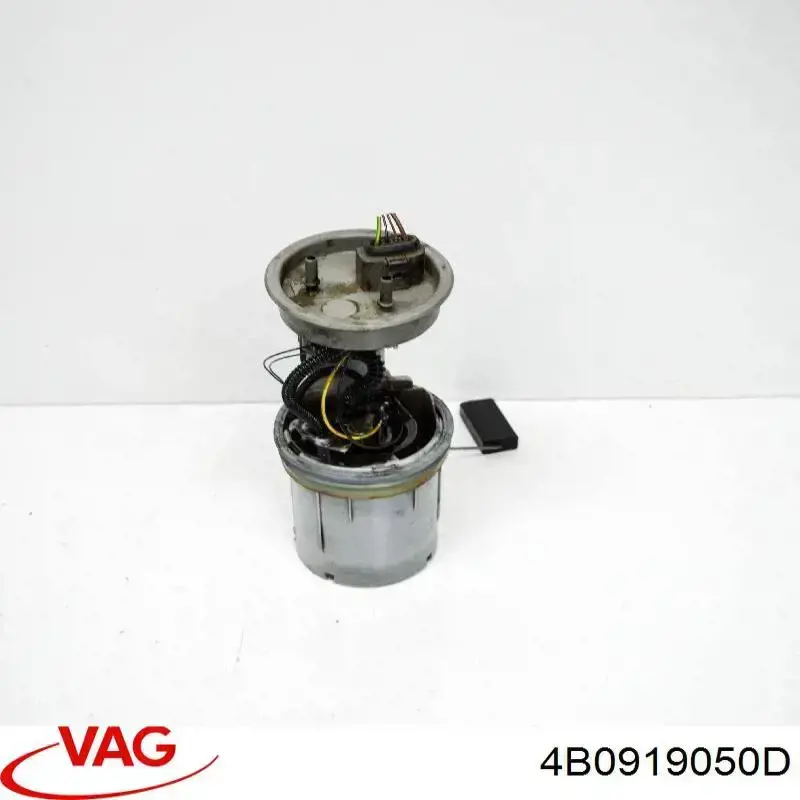 Купити 4B0919050D VAG Насос паливний електричний