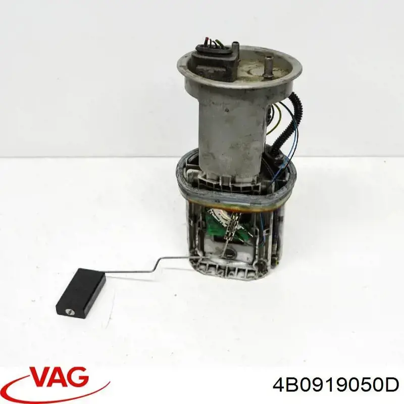 Купити 4B0919050D VAG Насос паливний електричний