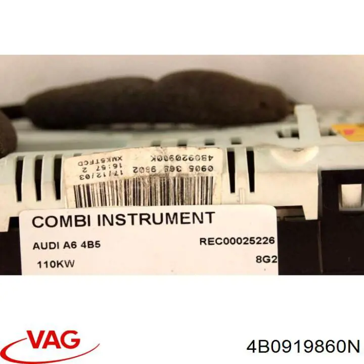 Приладова дошка-щиток приладів 4B0919860N VAG