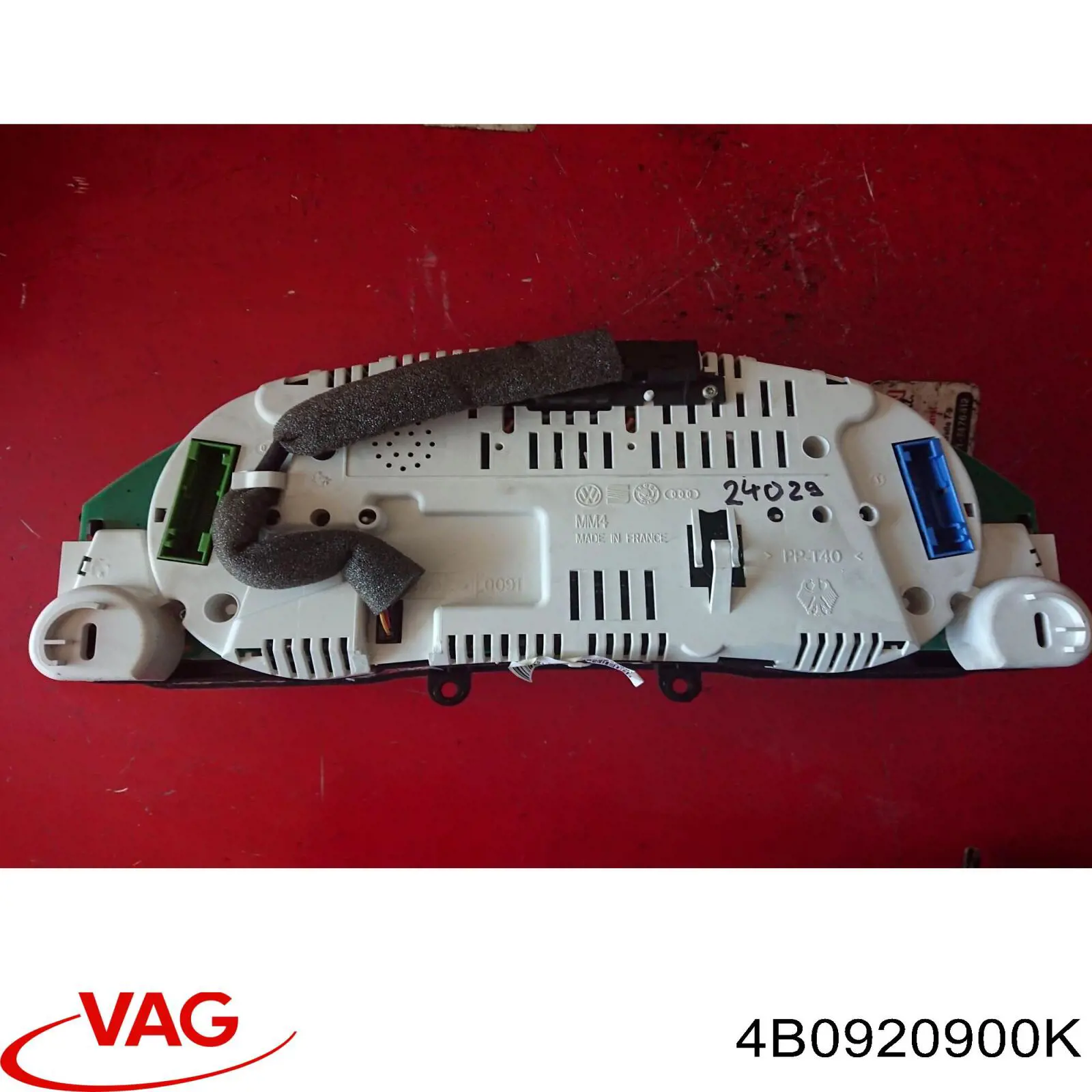 Купити 4B0920900K VAG Спідометр