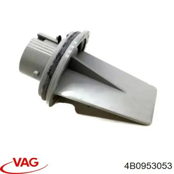 4B0953053 VAG Патрон фари