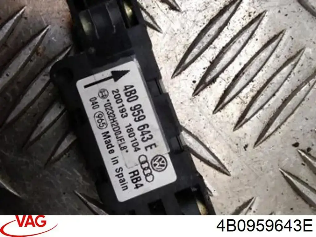 Датчик Айрбег передній VAG 4B0959643E ціна, від 2.53 USD