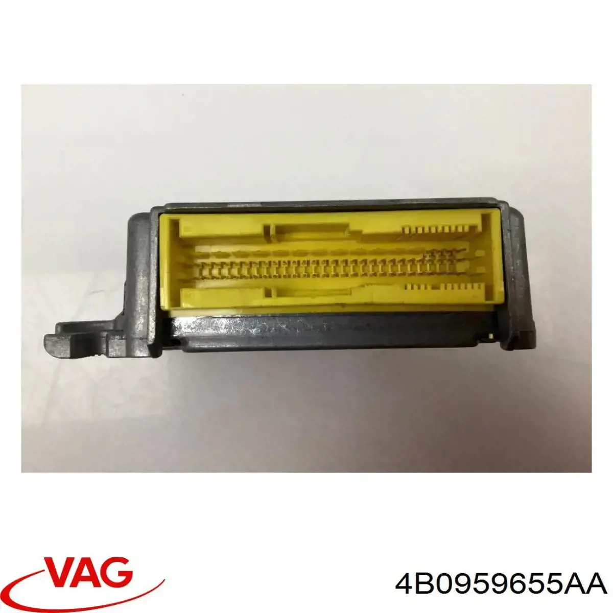 Модуль-процесор керування подушки безпеки VAG 4B0959655AA ціна, від 6.27 USD