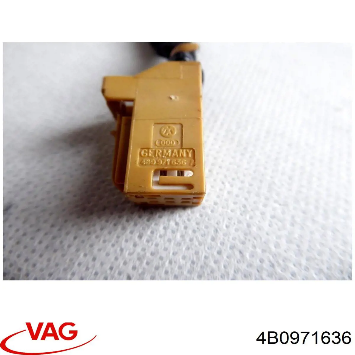  VAG 4B0971636 ціна, від 3.80 USD