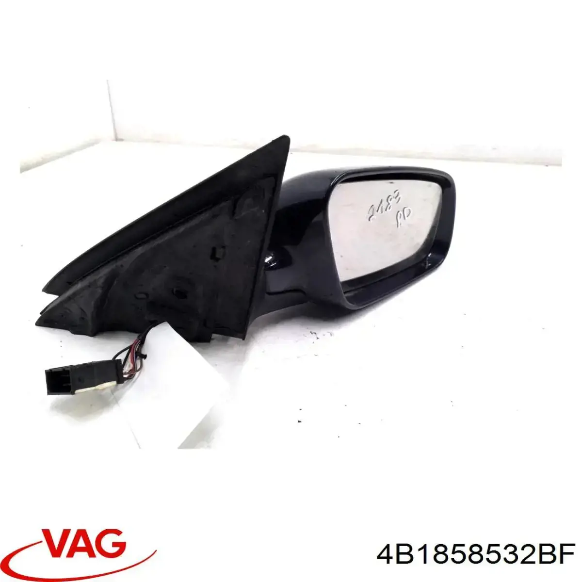 Праве бічне дзеркало VAG 4B1858532BF ціна, від 37.84 USD